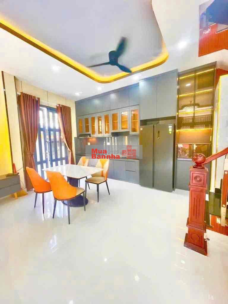 CĂN GÓC 2 MẶT TIỀN – HẺM 8M XE HƠI – 4PN 5WC – FULL NỘI THẤT – SỔ HỒNG