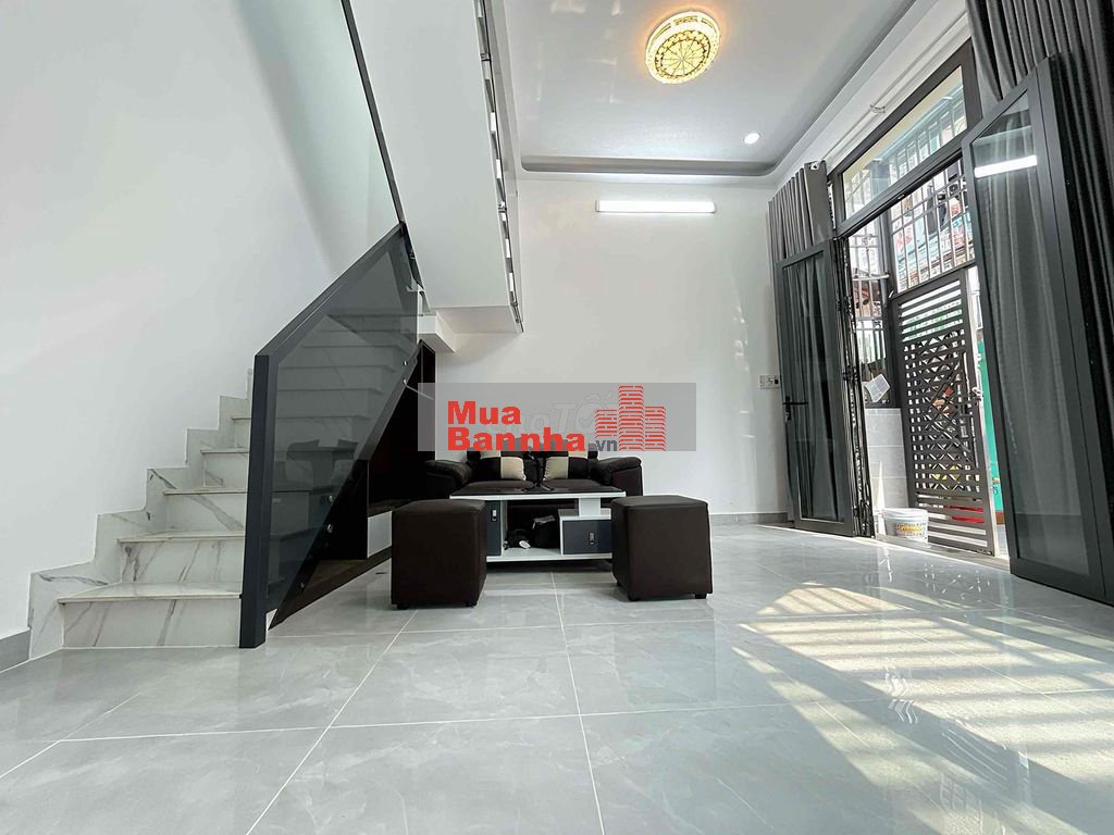 Bán nhà Shr. DT: 45m2 2tầng 3pn Huỳnh Tấn Phát Nhà Bè giá:4.x tỷ