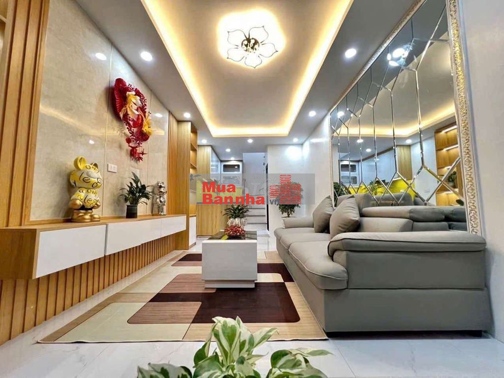 Phân lô phố Đội Cấn, ô tô đỗ cổng, gần phố, lô góc, ngõ thông