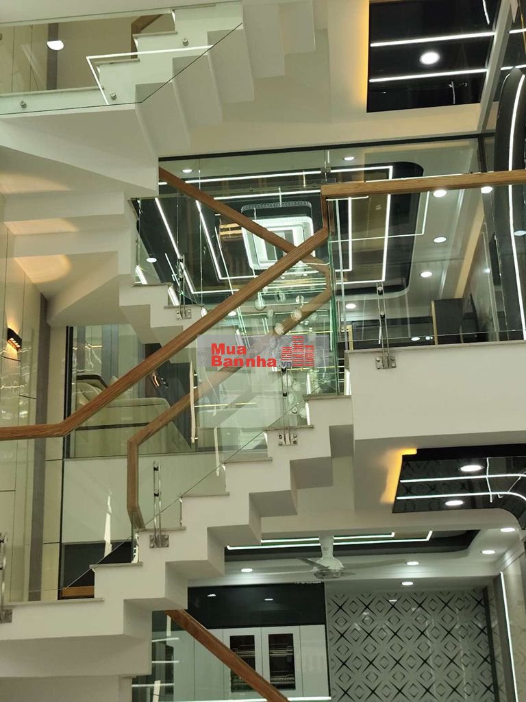 Lê Văn Quới- Bình Tân 7,52 tỷ. Nhà mới 5 Tầng Trệt, Lửng 3 Lầu, 4PN