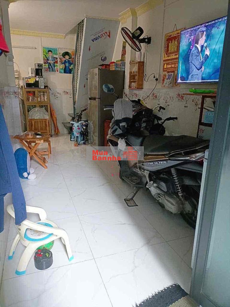 nhà cần bán đường đoàn văn bơ F16Q4