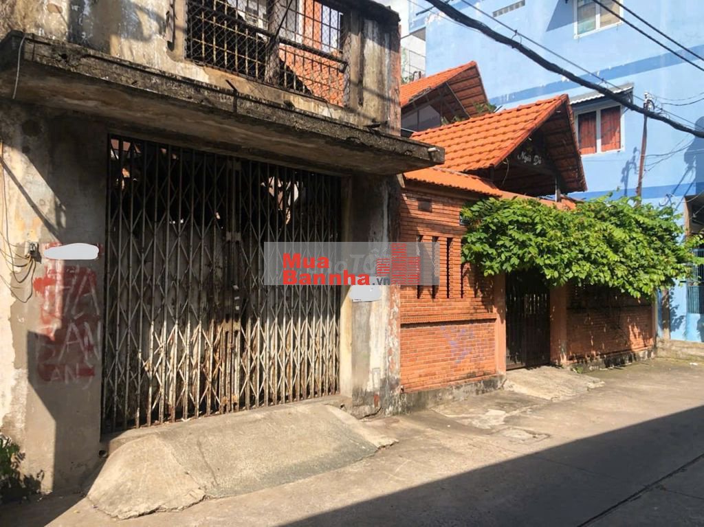 BÁN NHÀ CẤP 4 HẺM XE HƠI 7M LẠC LONG QUÂN, QUẬN 11