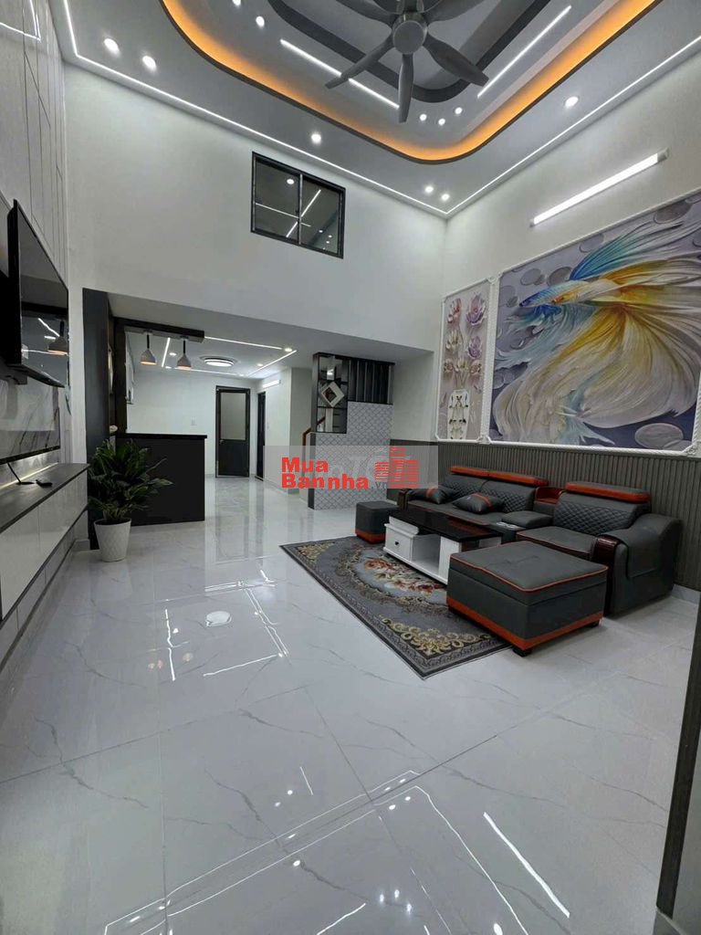 Nhà mới nội thất cao cấp mới hoàn thiên