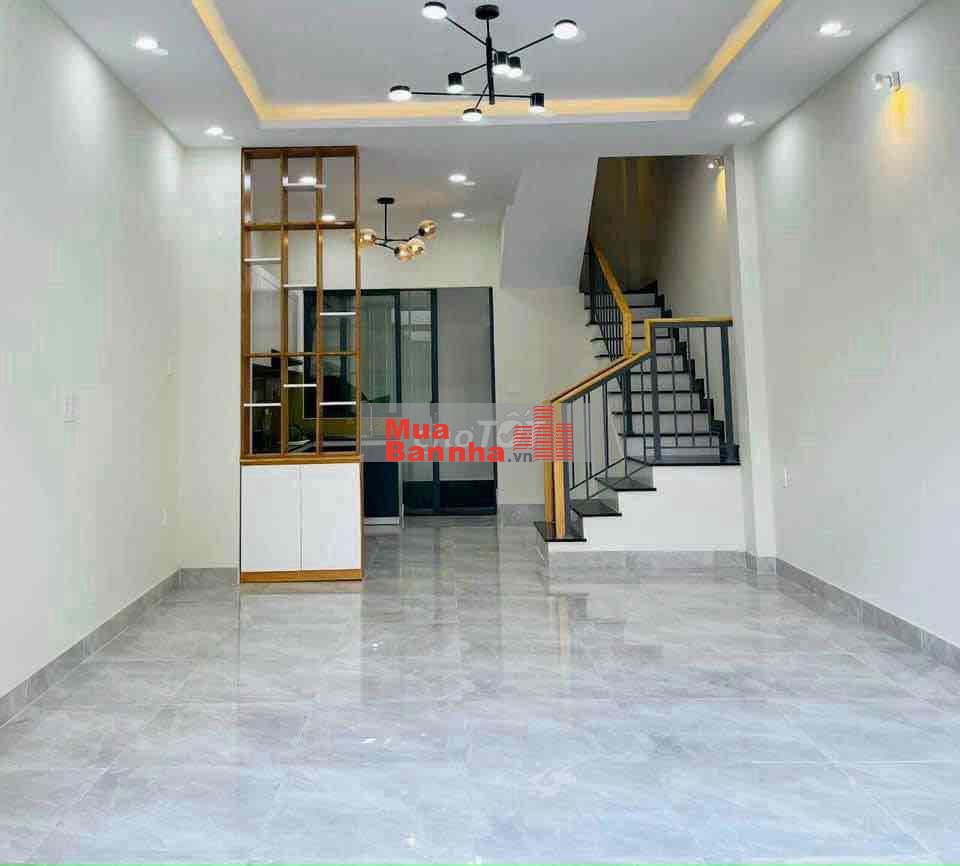 Đi nước ngoài cần bán gấp nhà nguyên căn Tân Bình