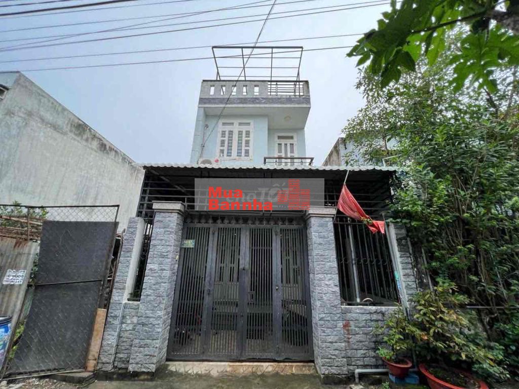 Nhà 1 Trệt 2 Lầu Ngay Trung Tâm Hành Chính Dĩ An