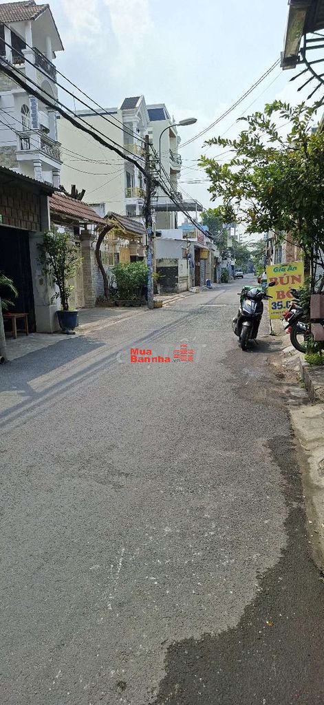 Nhà mặt tiền trung mỹ tây 1 .quận 12