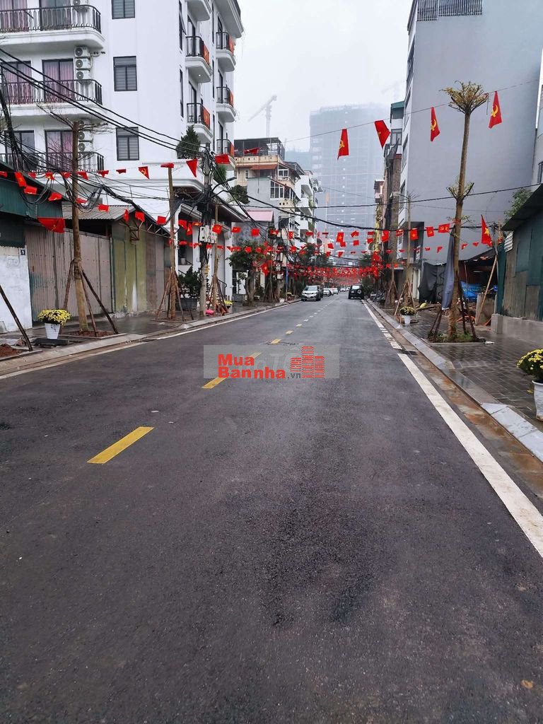 VỊ TRÍ ĐẲNG CẤP - NHÀ MỚI ĐẸP 34M 5 TẦNG GẦN 7TỶ - 15M RA Ô TÔ TRÁNH