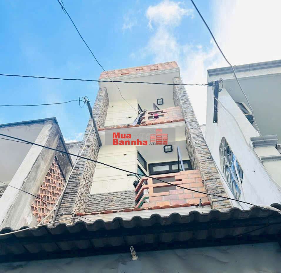 💥( 5,2 Tỷ TL ) NHÀ 5 TẦNG, 1 SẸC, HẺM RỘNG, SÁT MẶT TIỀN CMT8..!