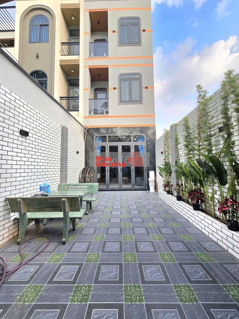 Chỉ nhỉnh 6 ĐỒNG đã có ngay nhà 4 tầng cao cấp