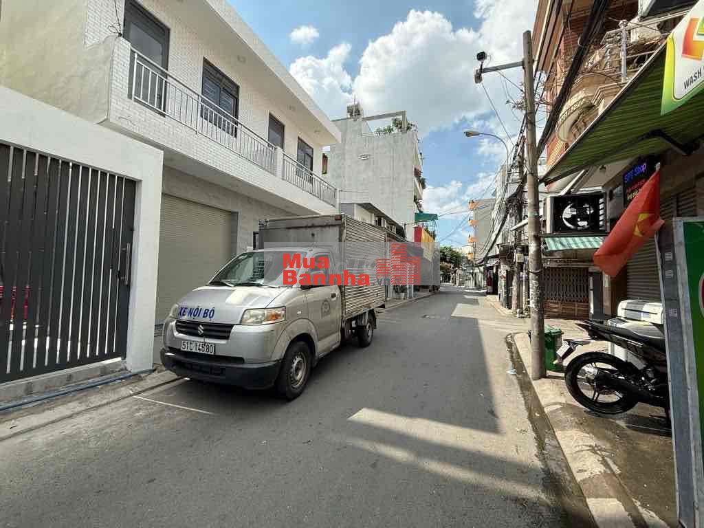 GẤP BÁN . CHỈ 2.5 TỶ (3.3*7.5m) . 1 LẦU . p15. TÂN BÌNH