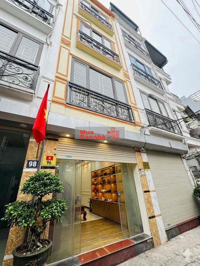 Bán Nhà Đường Lạc Long Quân – Tây Hồ – 43m² – 4 Tầng – Ngõ Ô Tô Tránh