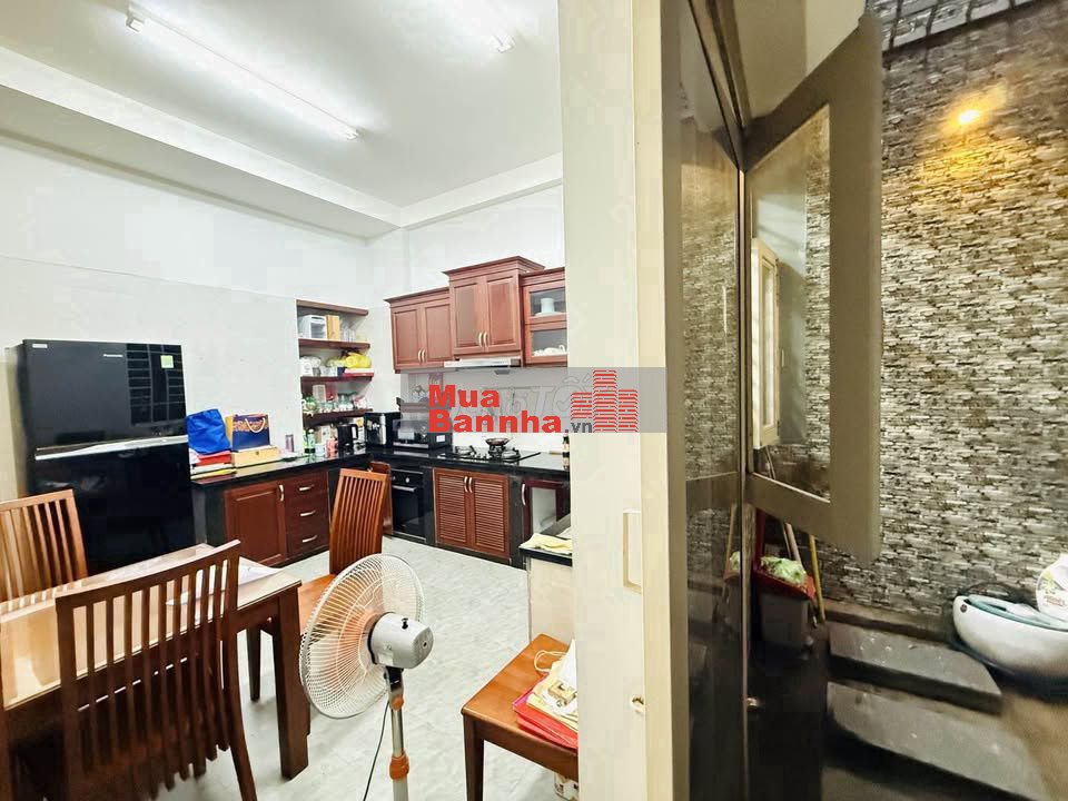 BÁN NHÀ GẤP. DT 60M2, NGUYỄN GIA TRÍ, BÌNH THẠNH GIÁ 1 TỈ 590