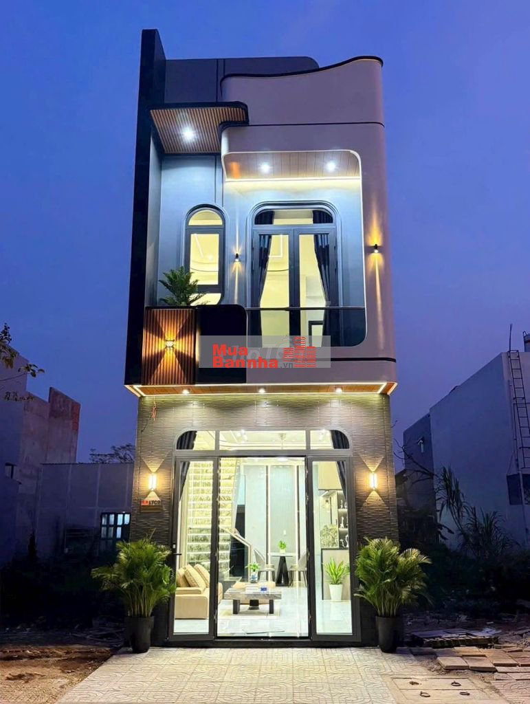 3 tỉ để sở hữu 1 căn nhà mới hiện đại 120m vuông , gần ngay Trung tâm