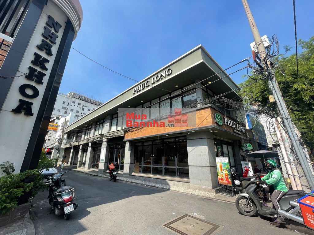 Bán nhà 2 mặt tiền 493A Trường Chinh, P14, Tân Bình