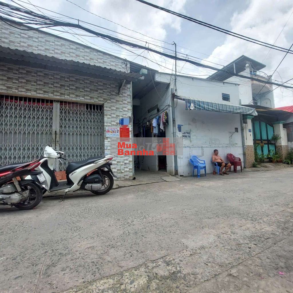 Nhà5,5x19 nở hậu 6,6m ,1xet THÔNG ÔTÔ PHAN VĂN HỚN TRƯỜNG CHINH cầu TL