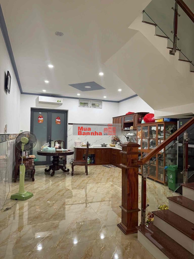 CHÍNH CHỦ GỬI BÁN NHÀ 3 TẦNG NGÔ HUY DIỄN GẦN CẦU HOÀ XUÂN