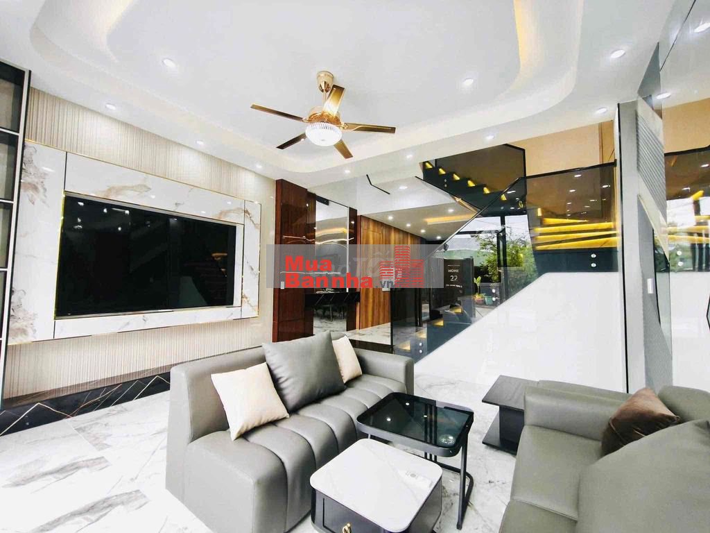 NHÀ ĐẸP 3 TẦNG HOÀ XUÂN – GẦN AEON MALL – CHỈ 6 TỶ 590 3PN 3WC