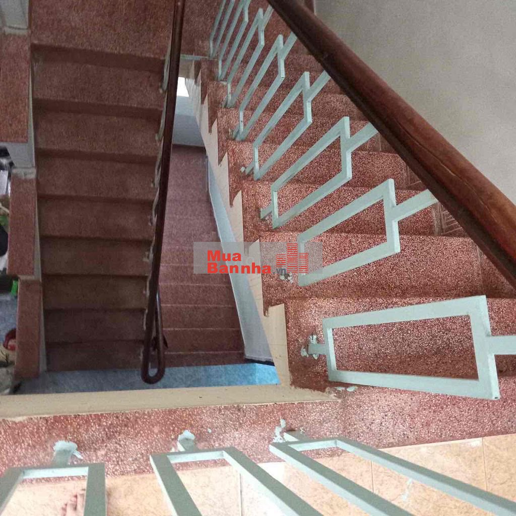 nhà bán hẻm xe hơi chính chủ Q10