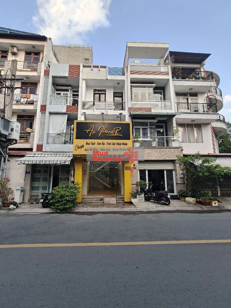 Nhà mặt tiền 1A Nguyễn Xuân Khoát, P Tân Thành, Tân Phú