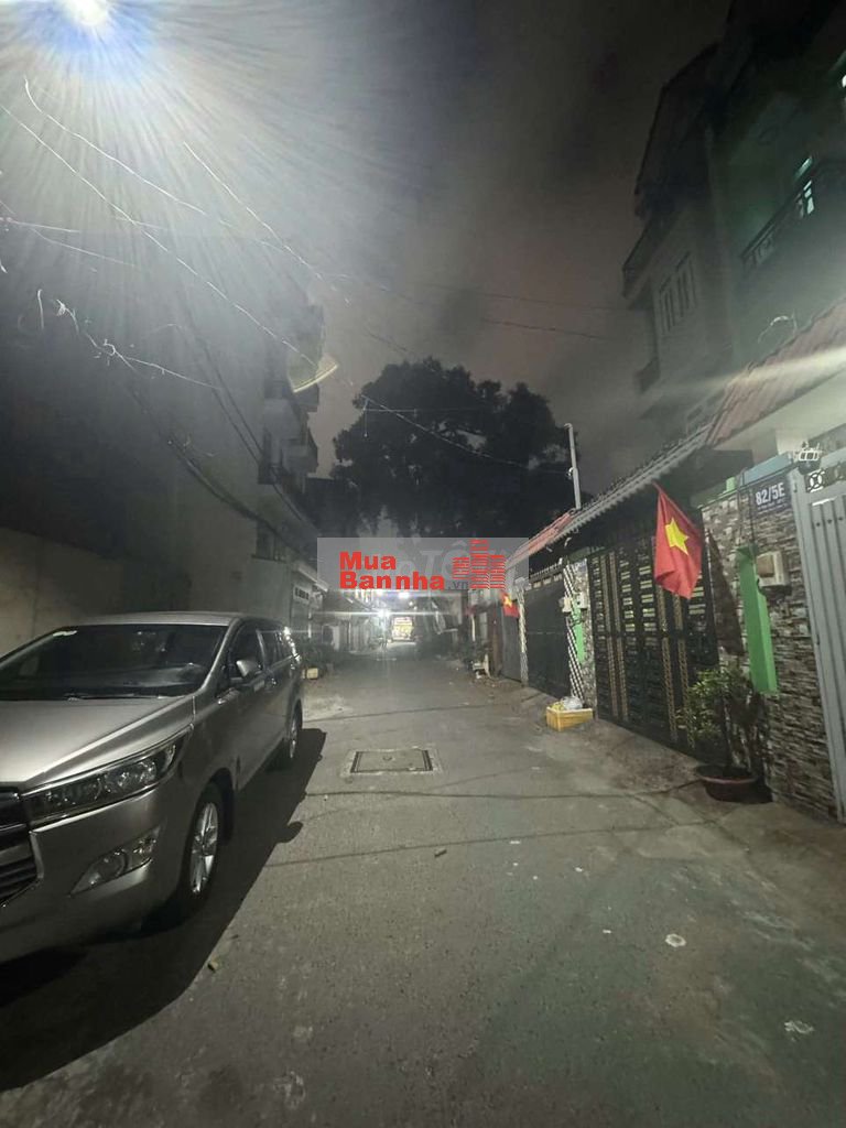 GIÁP TÂN PHÚ SÁT MT LÊ VĂN QUỚI HẺM 7M THÔNG 4 TẦNG 4X20M CHỈ HƠN 8TỶ