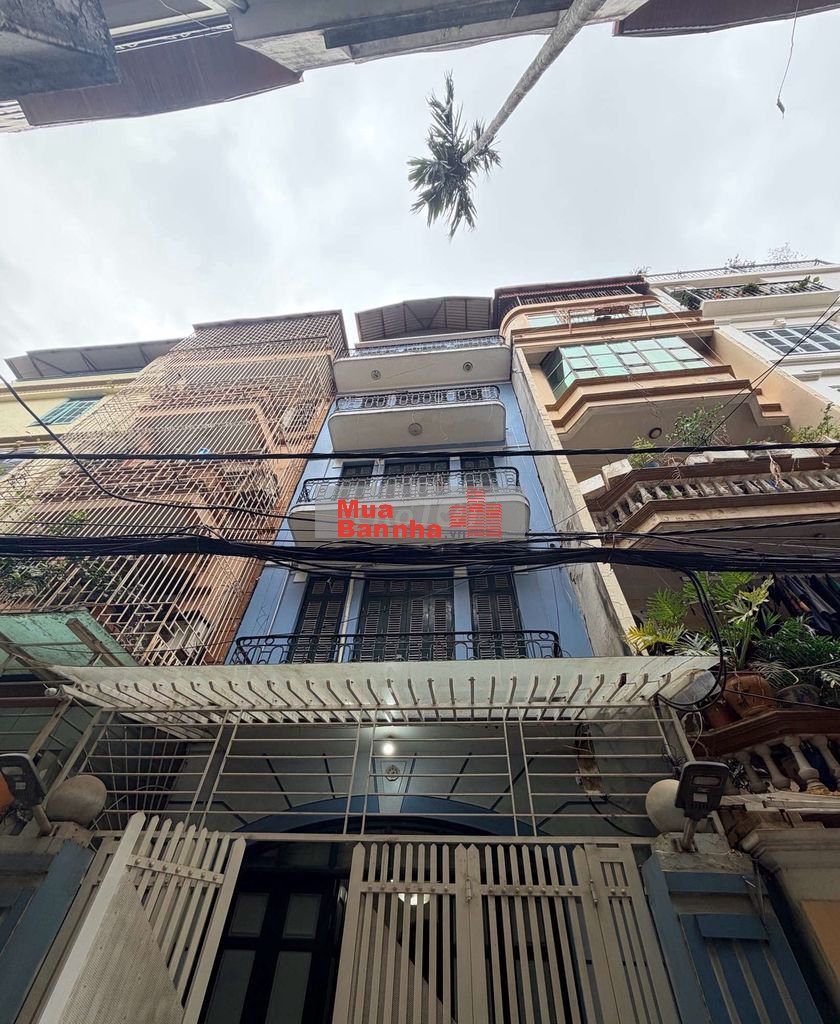 Tôi cần bán nhà 5tầng, mặt ngõ ô tô phân lô Trần Quốc Hoàn.