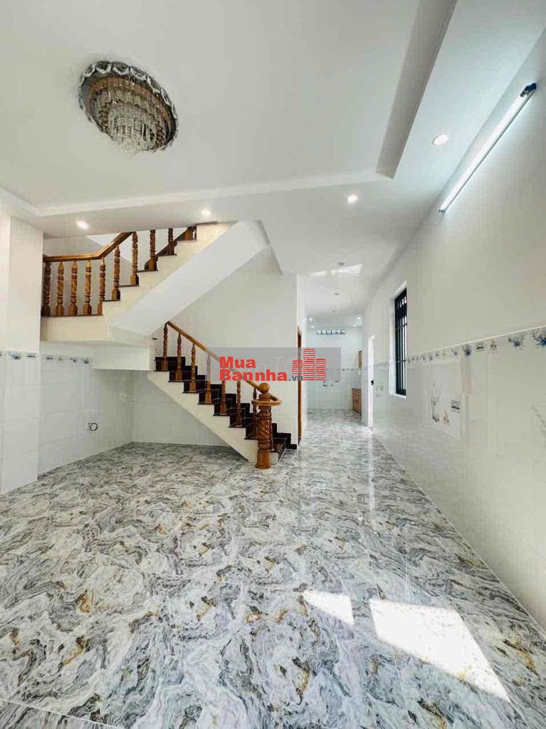 Nhà 2tầng P2 Cách Biển 1km