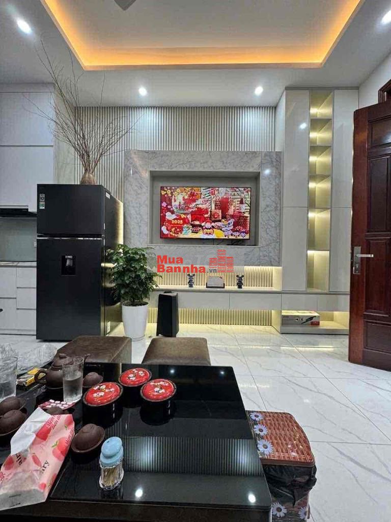 BÁN NHÀ PHỐ BẰNG LIỆT- HOÀNG MAI- 33M*5TẦNG- GẦN Ô TÔ- GẦN PHỐI