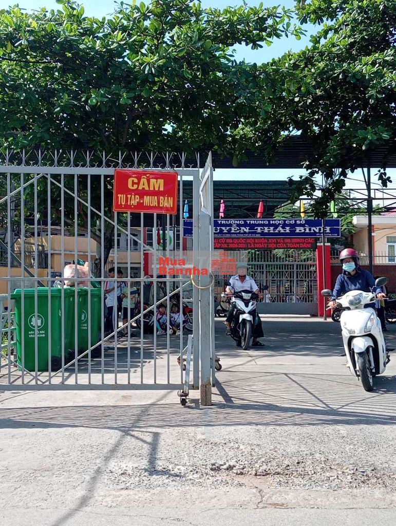 Nhà 3 tầng KDC bình hưng DT 6m x 16m trệt 2 lầu