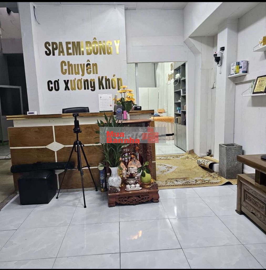 Cần Bán nhà diện tích rộng