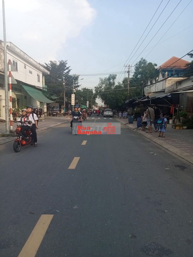 Căn Góc 2 Mặt Tiền 35x18 Đường KDC Thuận Giao Thuận An