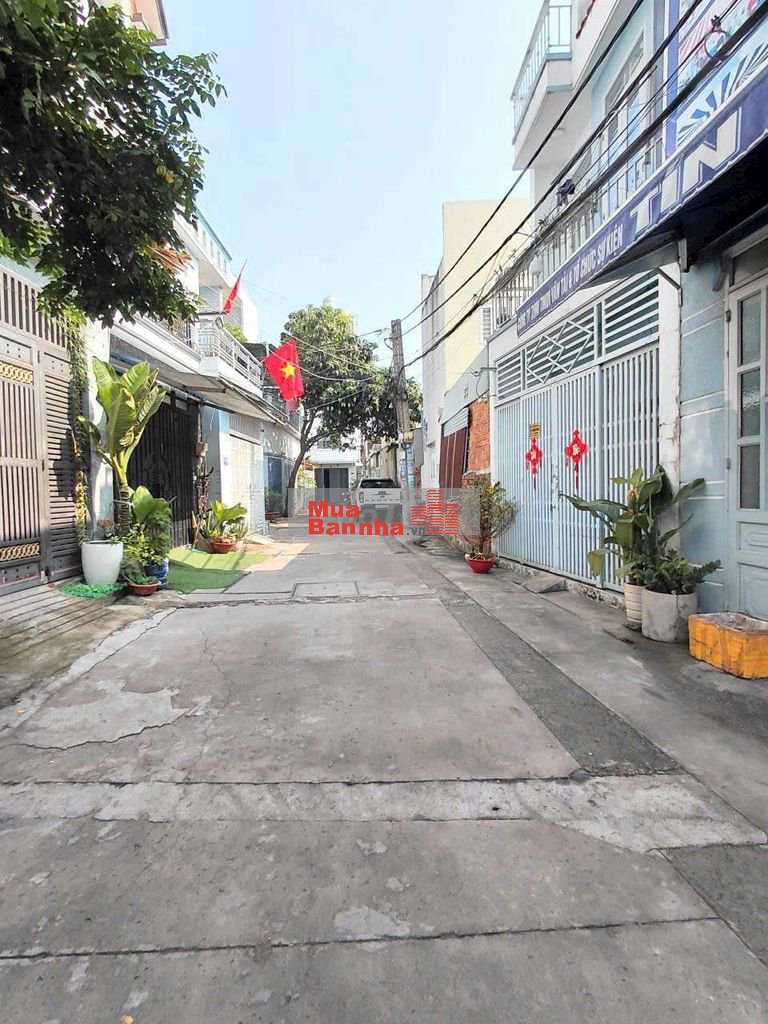 NHÀ 4mx 19.5m, HXH 7 CHỖ CHẠY QUANH, HUỲNH THỊ HAI Q12, 4 TỶ 250