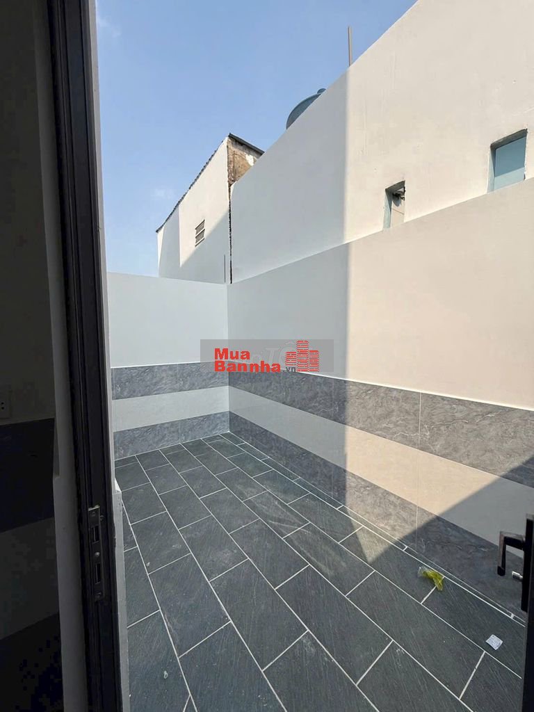 CHÍNH CHỦ BÁN NHÀ RIÊNG 1,350, TỶ 1 LẦU NGAY CHỢ ĐỨC HÒA SỔ SẴN