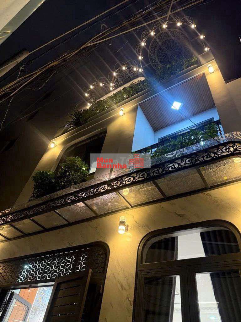 Bán nhà mới xây, 5,4 x11m, 3 tầng, Bùi Quang Là, chỉ 6,5 tỷ