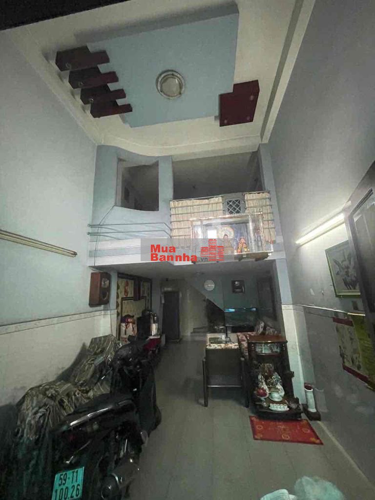 Bán Nhà MT Võ Văn Kiệt Q1 5 tầng 4x25m