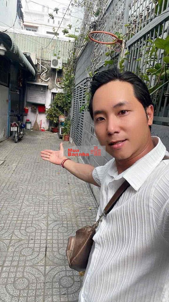 NHỈNH 4T-NHÀ SÁT CHỢ PHÚ THUẬN- HẺM 3 M- CÓ SÂN TRƯỚC- 44M2-3PN