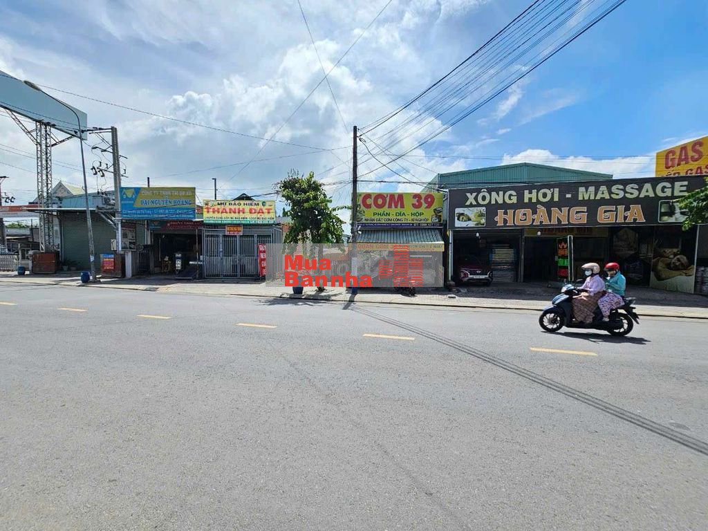 Nhà 298m ngang 11m mặt tiền đường Lê Thị Trung, phường An Phú,Thuận An