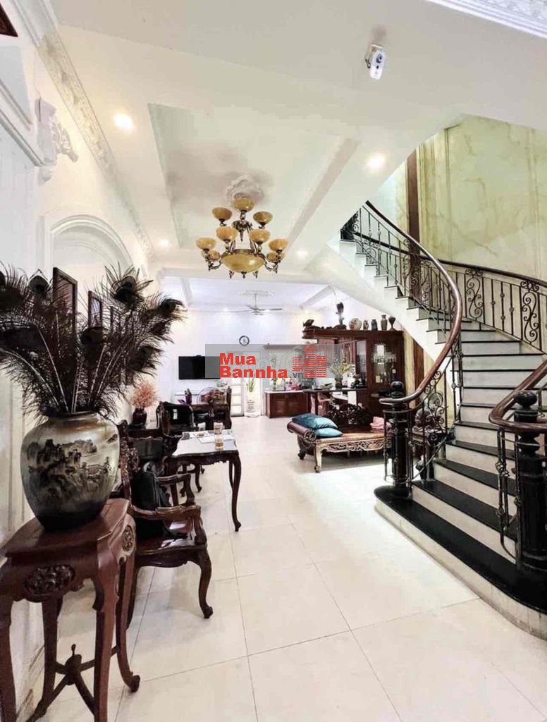 BÁN NHÀ BÀU CÁT KHUVIP 4,5 X 17 - XE HƠI THÔNG NGAY UỶ BAN QUẬN .