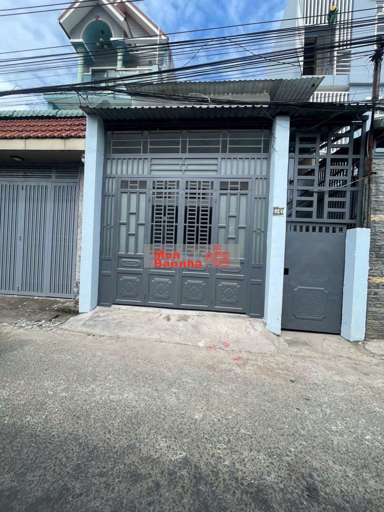 Nhà cấp 4 gác lửng + 3 phòng trọ mặt tiền Nguyễn Thị Phố gần VinCom