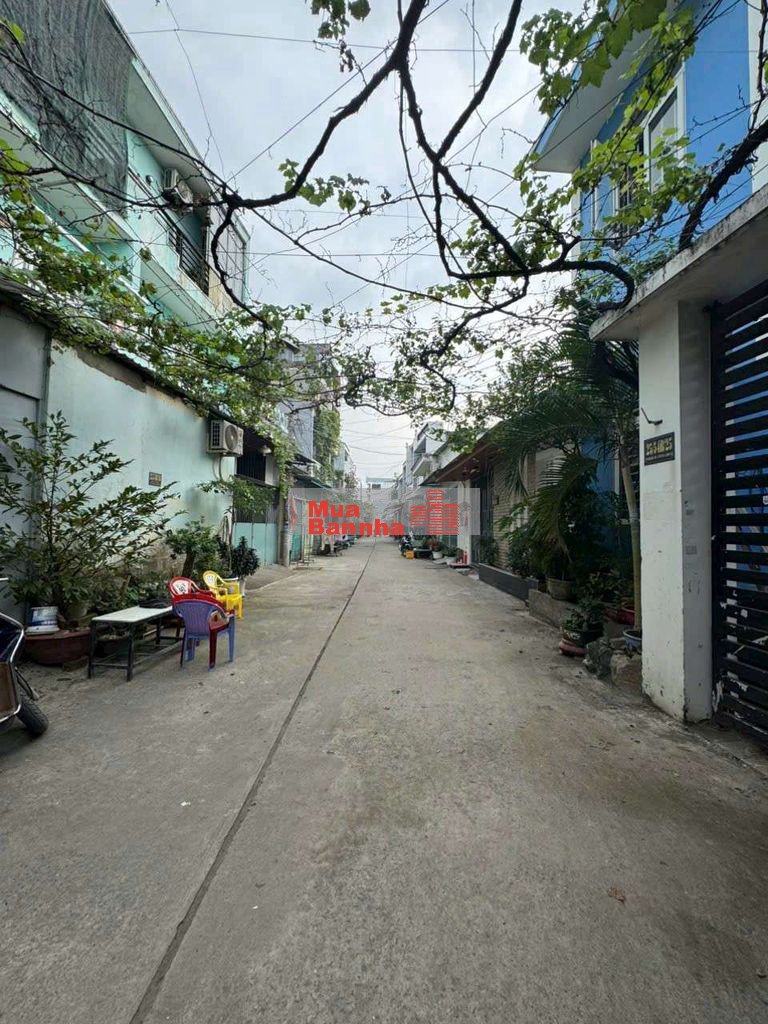 NHÀ C4 XÂY MỚI NGAY CHỢ HỒ VĂN LONG TÂN TẠO HXH THÔNG 61M² CHỈ 3.3 TỶ