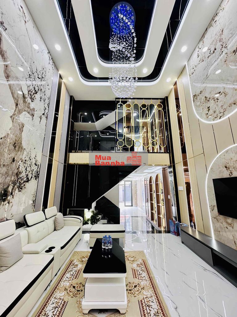 Thang Máy 5 Tầng - ĐƯỜNG 8M Thông- Cạnh Đầm Sen