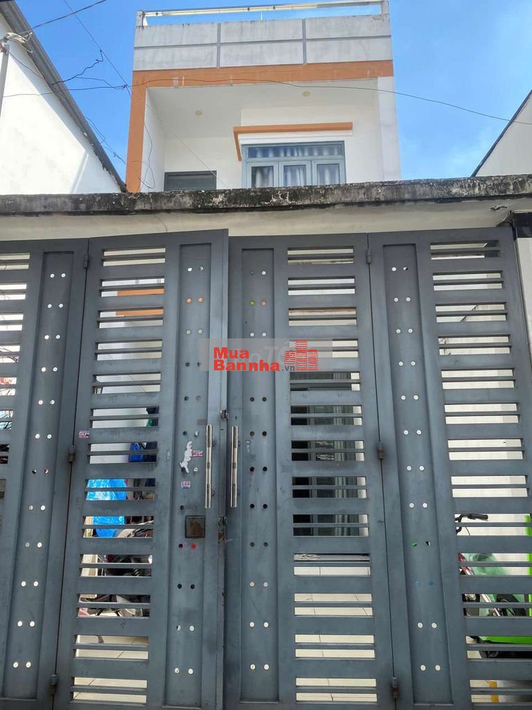 Cần bán gấp nhà P TTN Q12.DT 4 *26 .1 trệt 2 lầu 4PN 4WS