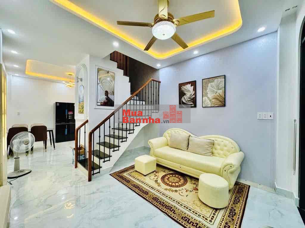 Bán Nhà Tăng Bạt Hổ - Nguyễn Văn Đậu 3 tầng - nhỉnh 5ty New