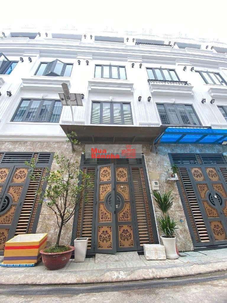 CHUYỂN CÔNG TÁC BÁN GẤP NHÀ 4 TẦNG, DT : 27M2, GIÁ 2 TỶ 880, ĐƯỜNG 6M