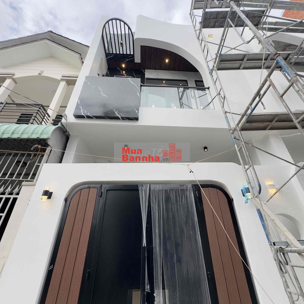 NHÀ TRỆT LẦU XÂY MỚI HẺM 218 Đ.NGUYỄN THÔNG LỘ Ô TÔ 5M TỚI NHÀ- AN THỚ