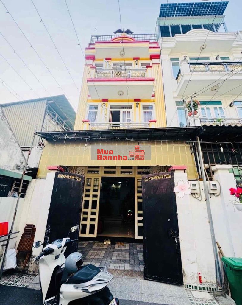 NHÀ KHU VIP HÀ HUY GIÁP - 5.5x13M - SÁT MT - 6.19 TỶ TLCC