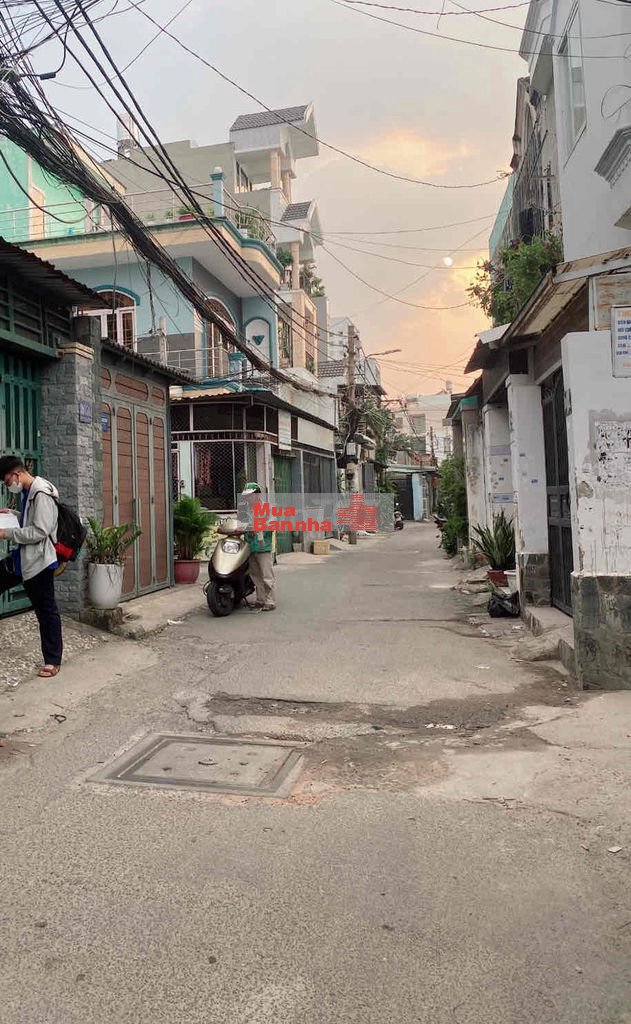 NHÀ 2 LẦU HXH NGUYỄN VĂN QUÁ, QUẬN 12 CHỈ 5,35 Tỷ