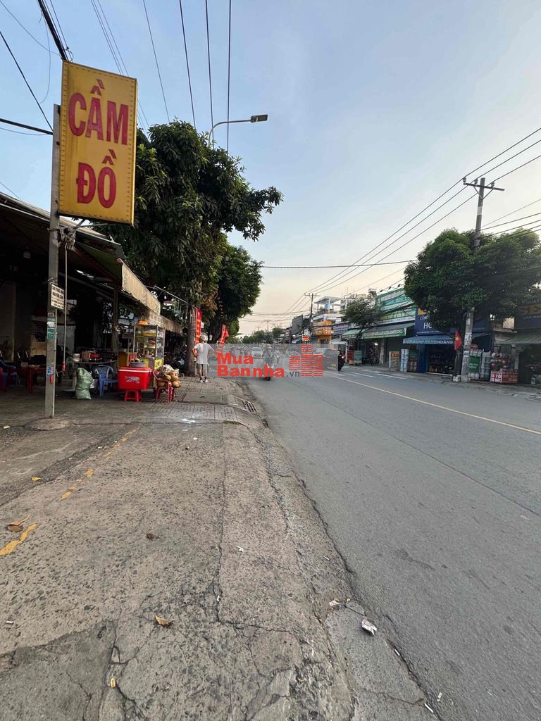 NHÀ CẤP 4 ,5x18 Đường XE TẢITHỚI AN 11 ,CHỈ 5.2 TỶ