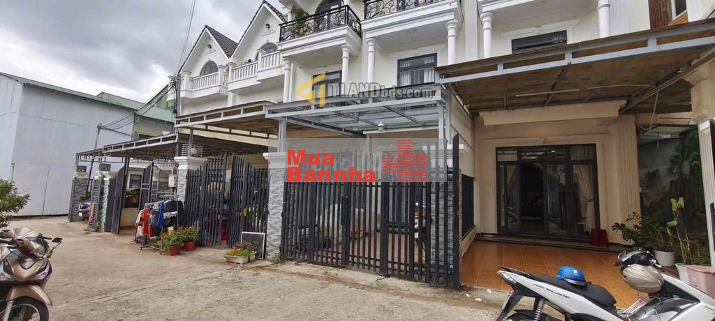 Nhà Mới Đẹp 3 Tầng Đầy Đủ Nội Thất Đường Lữ Gia Đà Lạt 5,5 Tỷ