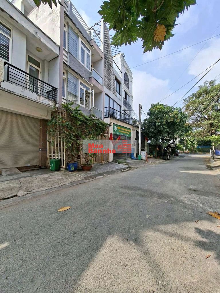 Nhà 3 tấm 5 x 17 đường 10m Lê Thị Riêng, đối diện UB Q12, khu VIP