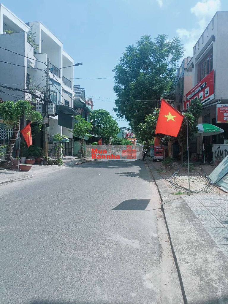 Nhà 2 tầng, mặt tiền Nguyễn Xuân Hữu, tuyến đường Kinh Doanh